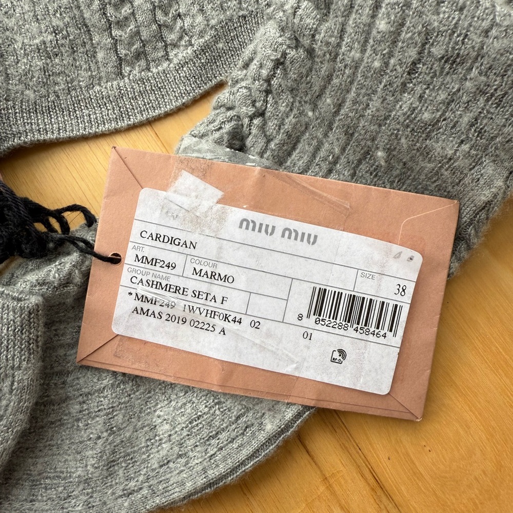 Miu Miu Light Gray Ruffled Blouse - Picture 4 of 6